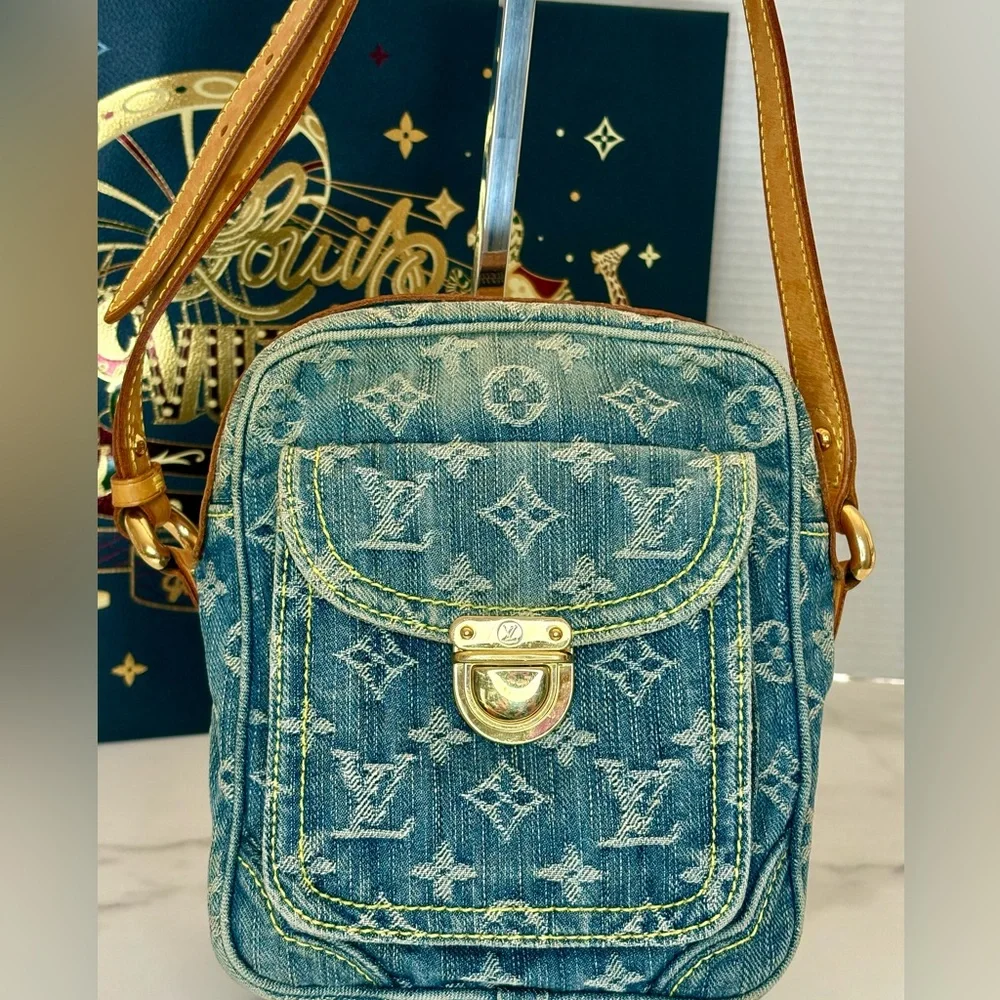 Louis Vuitton Monogram Denim Camera Bag - Picture 1 of 15